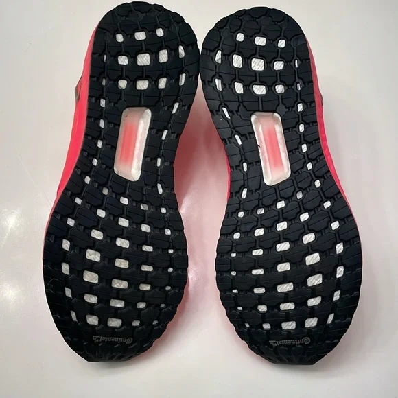 Adidas Women’s Utraboost Running Shoes 8.5 - Picture 6 of 7